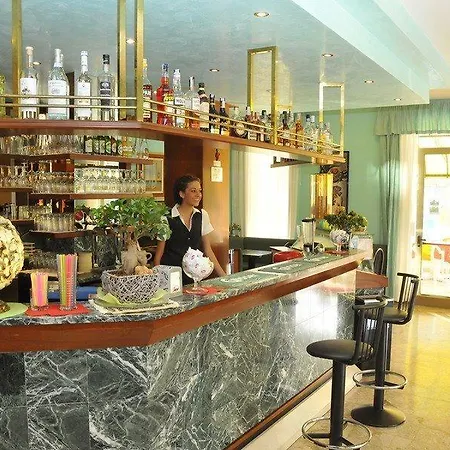 Hotel Jadran 3*